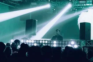 DJ Set per 18esimi, Lauree e Feste Private - 2