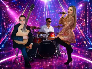 Vayana Dance Band | Live Explosive Experience per i vostri eventi