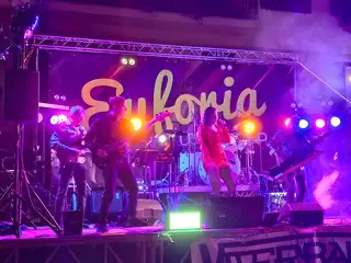 EUFORIA Live Group - Il Party Dance 70-80-90 che fa ballare le Piazze