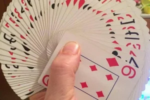 Mago Trump: Illusionismo Moderno, Mentalismo e Close-up per Eventi Esclusivi - 3