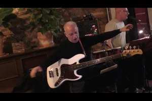 Napoli Blues – L'Anima di Pino: Viaggio Acustico tra Blues e Melodia - 2