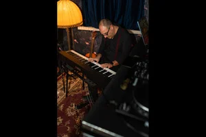 Pianista Jazz, Pop & Movie Soundtracks