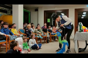 Mago Alesgar: Magie Bizzarre, Bolle di Sapone e Spettacoli per Bambini - 6