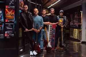 Floyd Bloom – Pink Floyd Tribute: il Suono del Disco dal Vivo