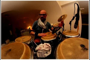 Cristian – Pulsazioni Ritmiche e Performance Live