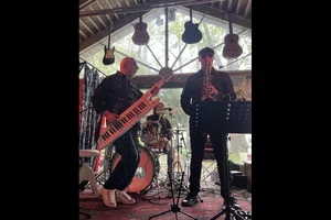 Chill House Jazz Party – Eleganza Jazz e Groove Contemporaneo - 3