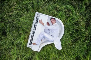 Paolo Drigo – Candlelight e White Piano, Eleganza e Incanto al Pianoforte - 8